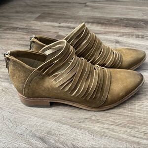 Free People Lost Valley Leather Ankle Boots Booties Size 38 Pointed Toe